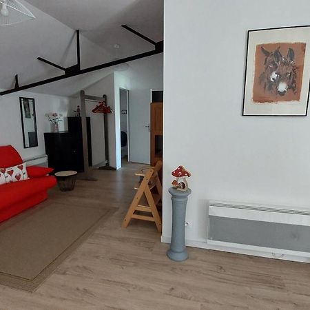 Gite Amanala Poitou Saint-Genest-d'Ambiere Εξωτερικό φωτογραφία