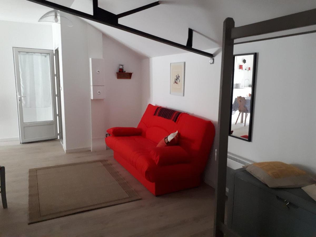 Gite Amanala Poitou Saint-Genest-d'Ambiere Εξωτερικό φωτογραφία